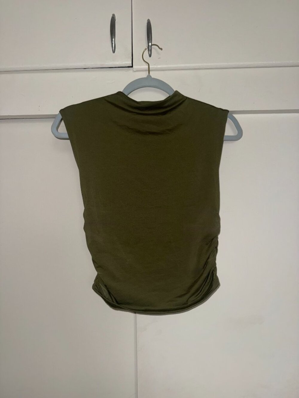 Abercrombie & Fitch Sleeveless Ruched Tank Top